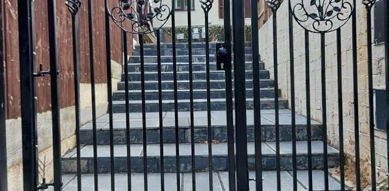 railings